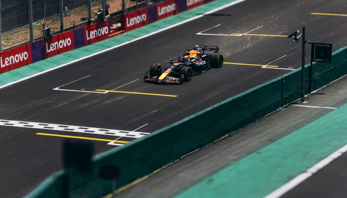 Private Taxi to Spielberg - Red Bull Ring Austria | F1 Transfers from Vienna, Salzburg or Munich